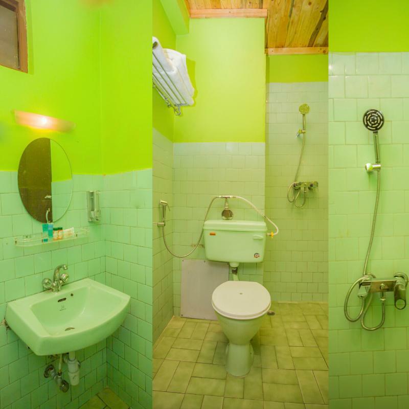Oyo 166 Kathmandu Tourist Home Bagian luar foto