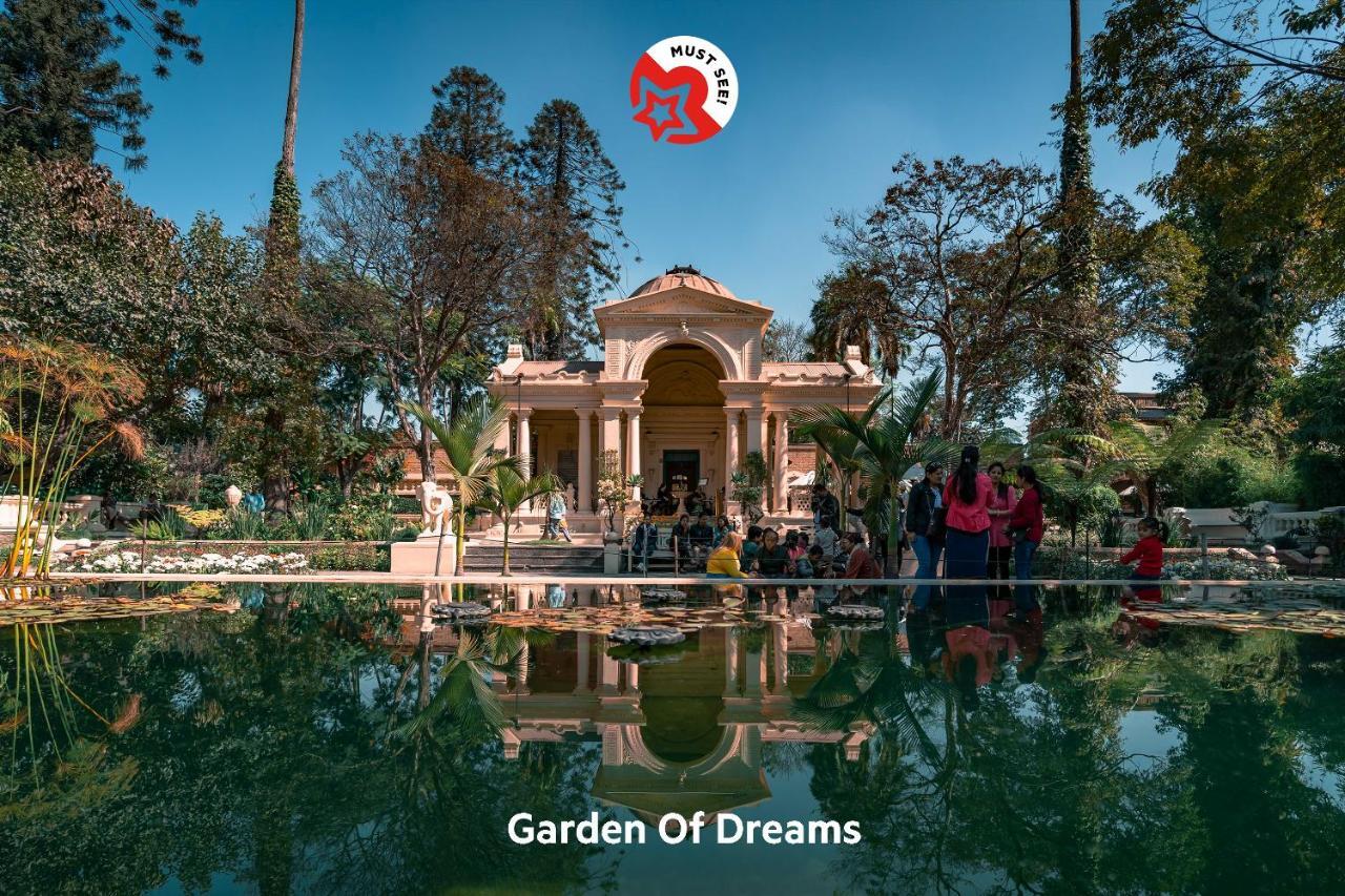Oyo 166 Kathmandu Tourist Home Bagian luar foto